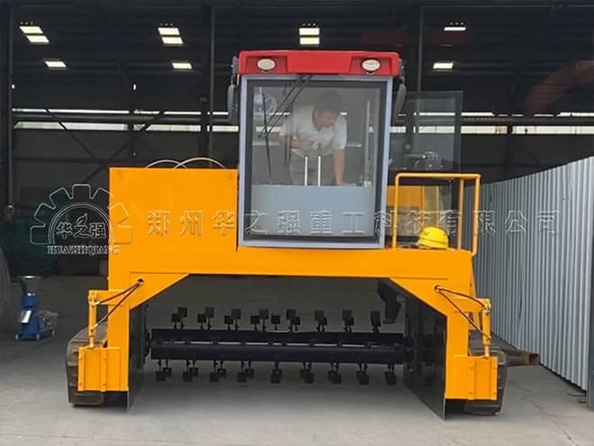 小型養(yǎng)豬場只用履帶翻堆機(jī)處理豬糞可以嗎